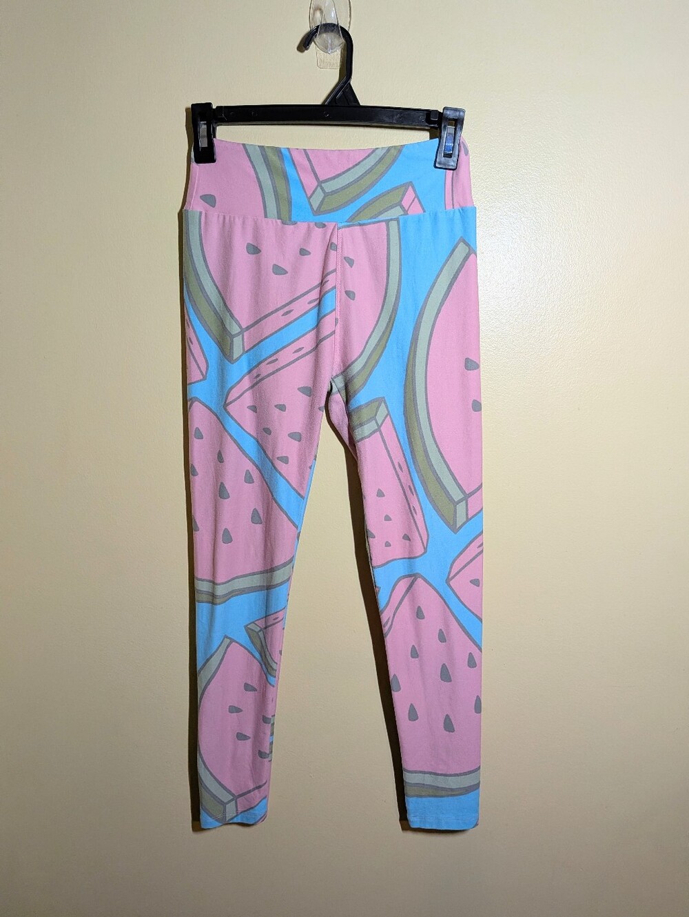 Lularoe Watermelon Leggings One Size 🦄